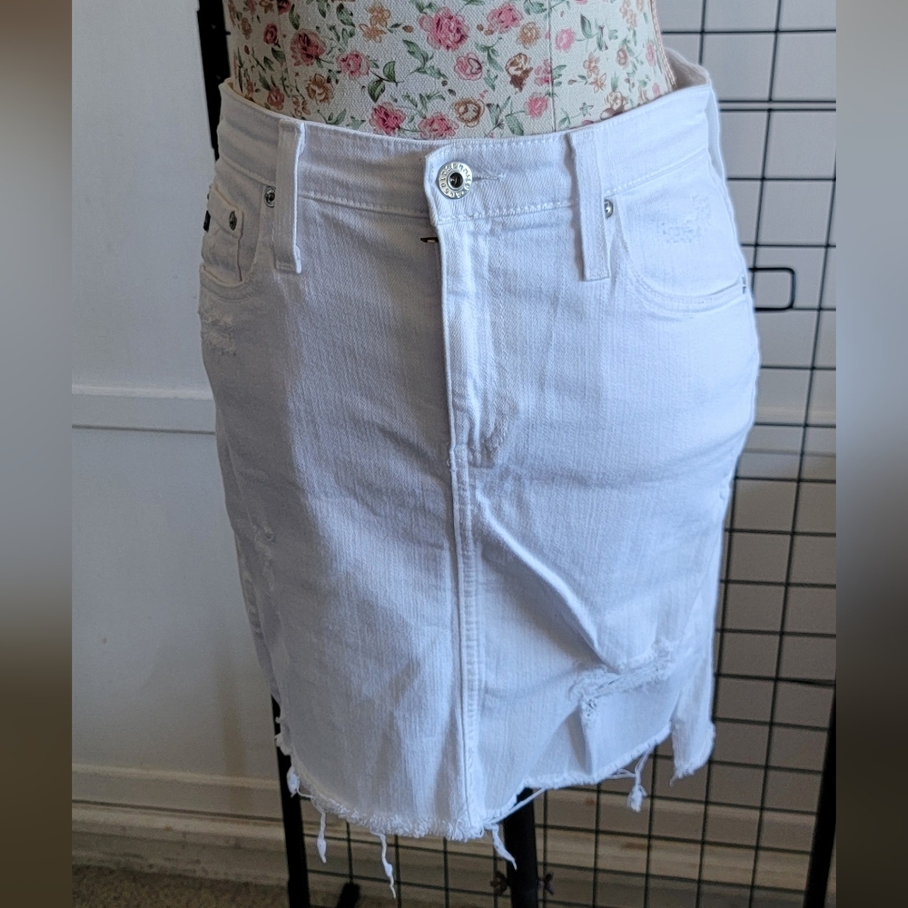 AG Adriano Goldschmied White Distressed Denim Pencil Mini Skirt Size 27R